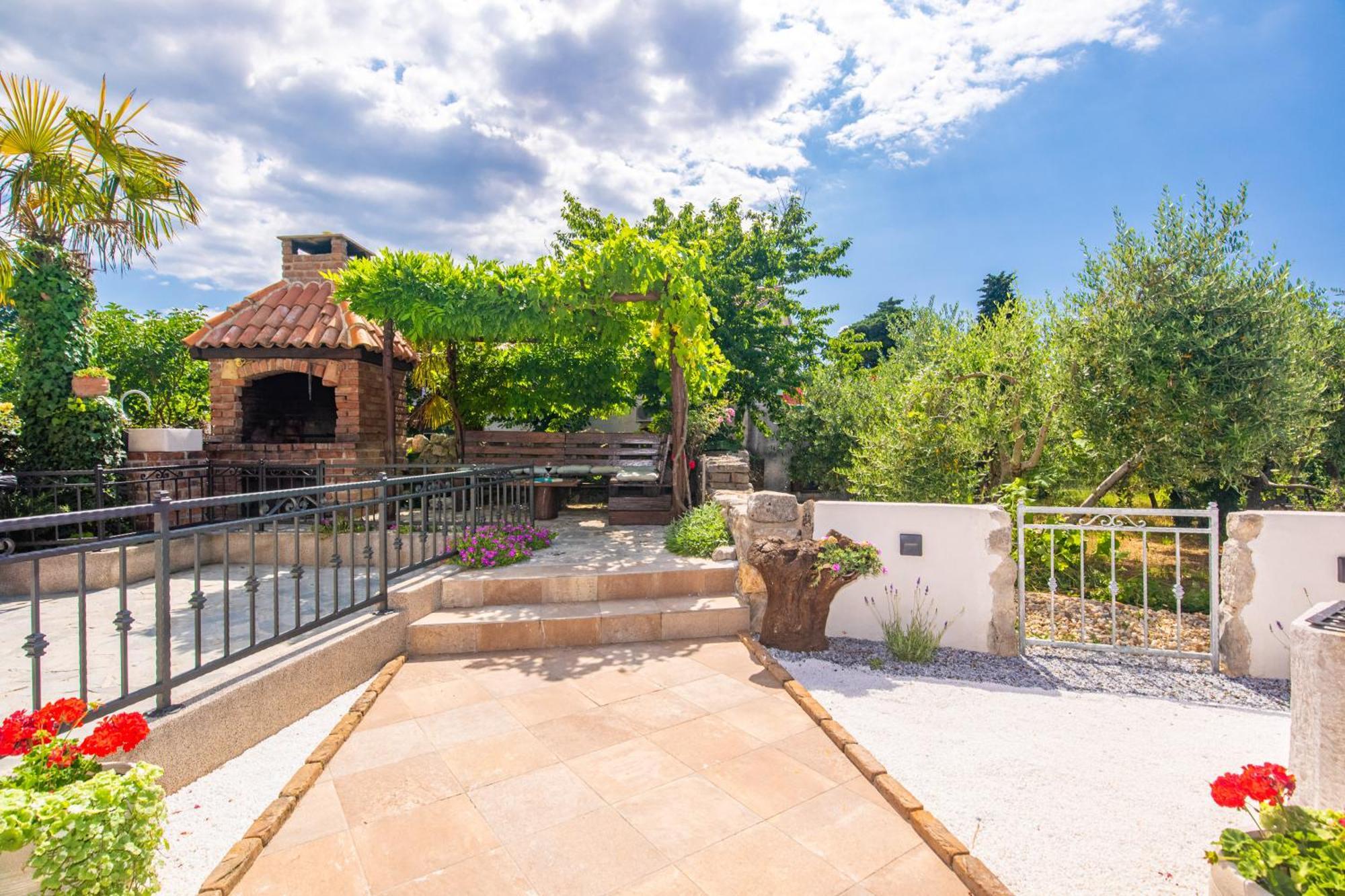 Holiday House Anabella Krk Town Dış mekan fotoğraf